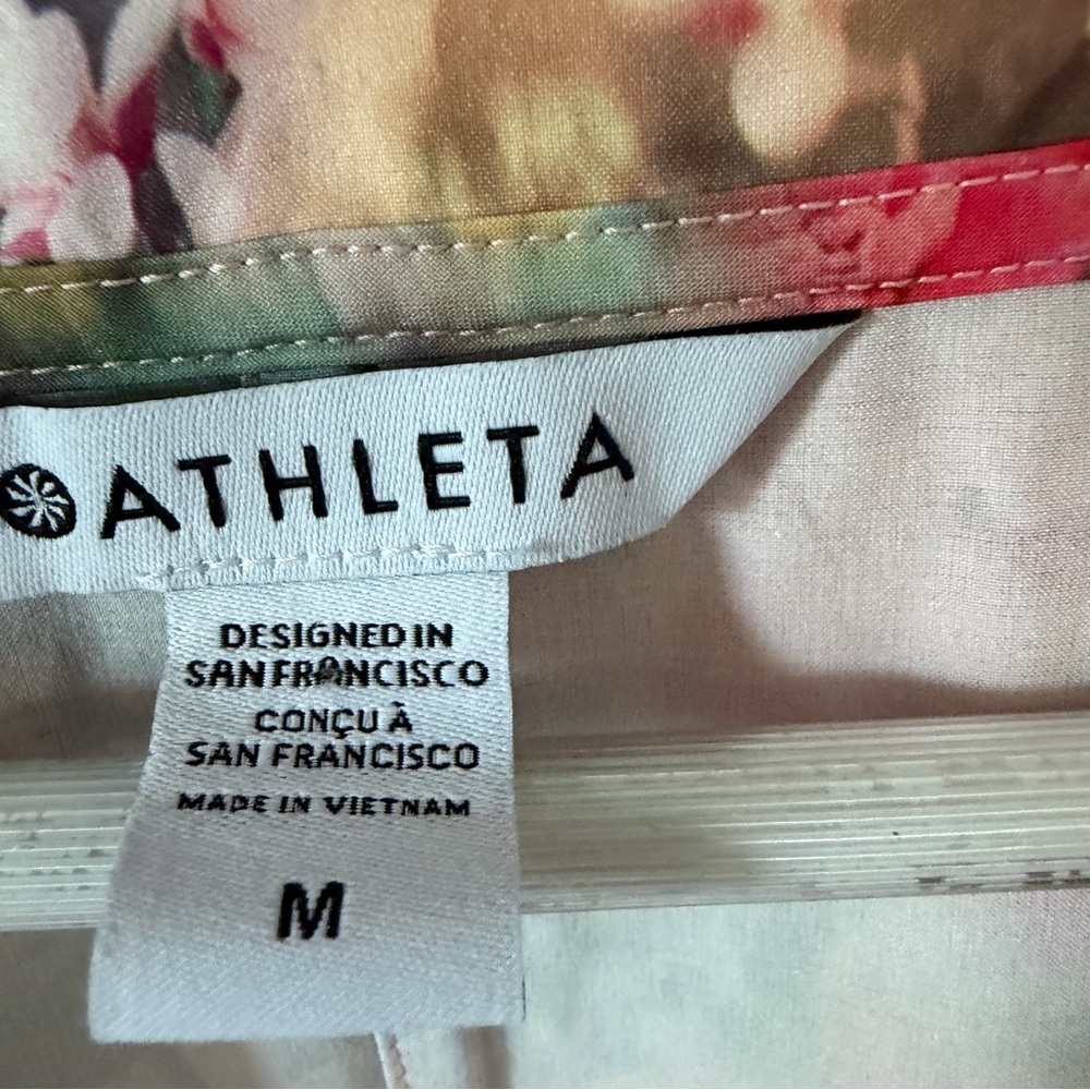 Athleta Marlow Romper is a sleeveless, floral-print playsuit - Picture 6 of 9